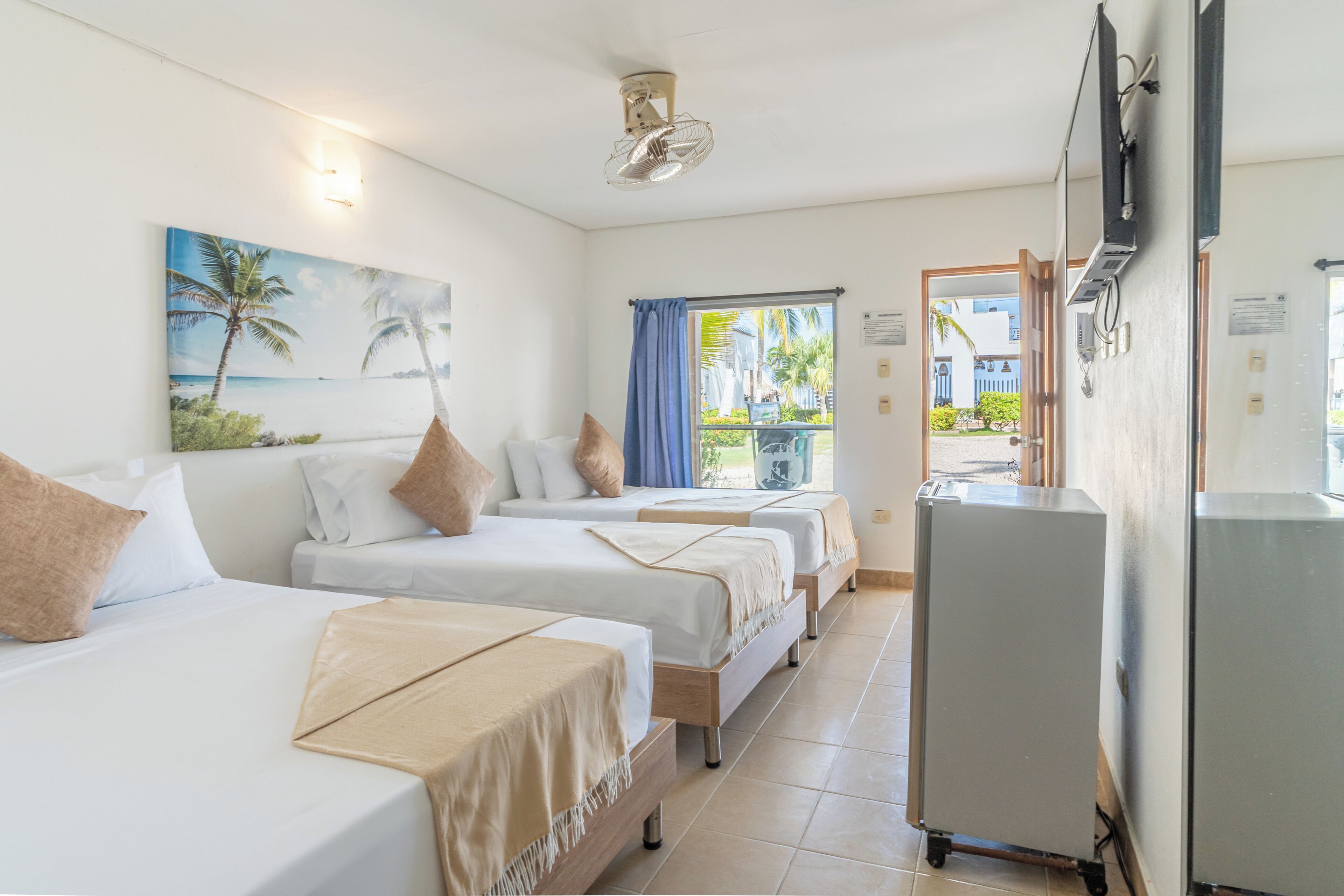 In-room safe, free WiFi, bed sheets