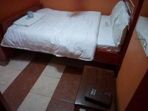 Single Room | 1 bilik tidur, meja, langsir/tirai gelap terus, seterika/papan seterika