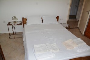 3 makuuhuonetta, silitysrauta/-lauta, Wi-Fi