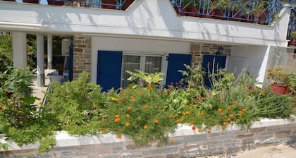 Traditional summer house in Marmari