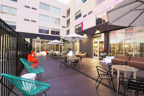 Aloft by Marriott Reno-Tahoe International Airport