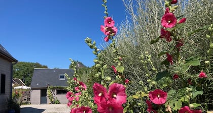 VOTRE CHALET CALME ET COSY A 200 M DE LA PLAGE