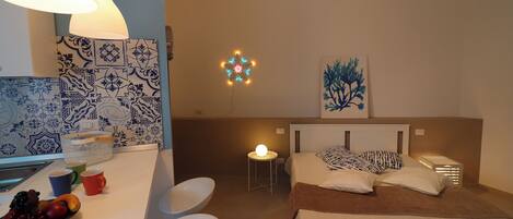 1 bedroom, iron/ironing board, free WiFi, bed sheets