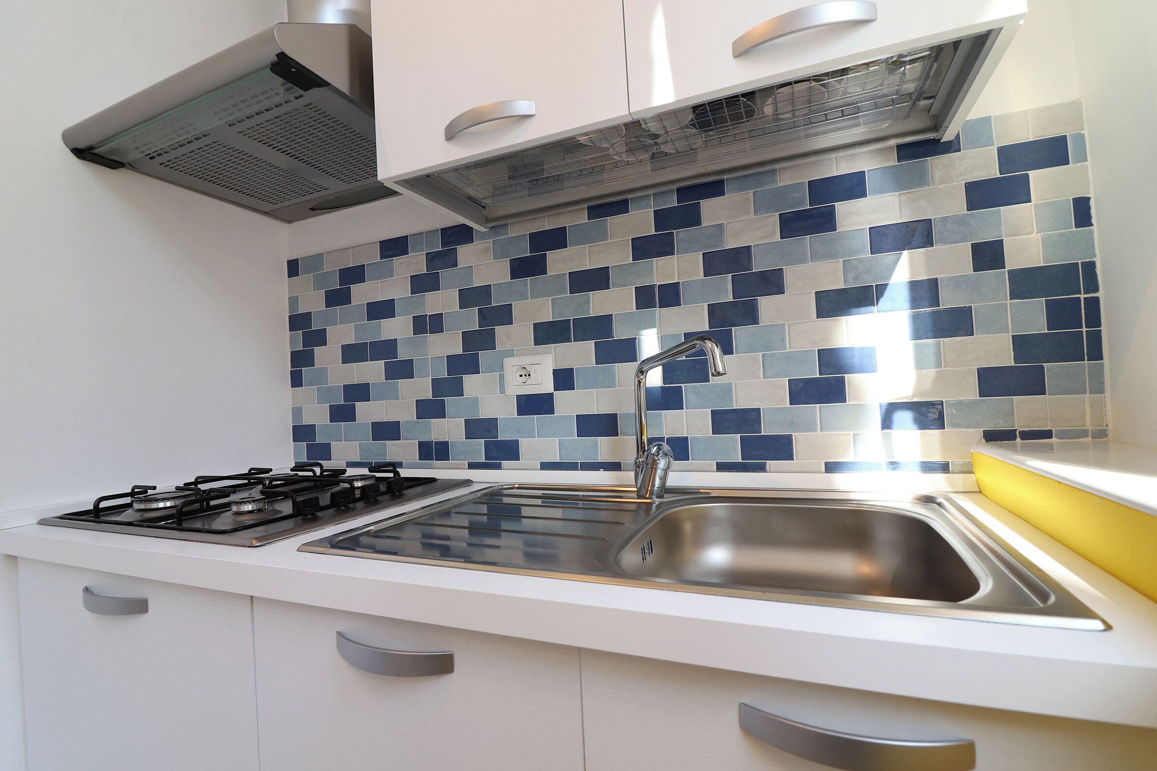 Fridge, oven, stovetop, high chair