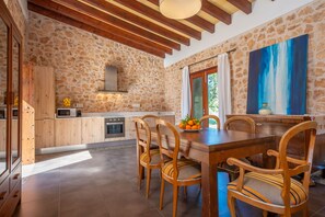Dining - CAN PERE RAPINYA - Authentic Majorcan villa with private pool, located amidst nature and g (Algaida)