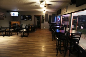 Tägliches inbegriffenes Frühstück zur Selbstbedienung