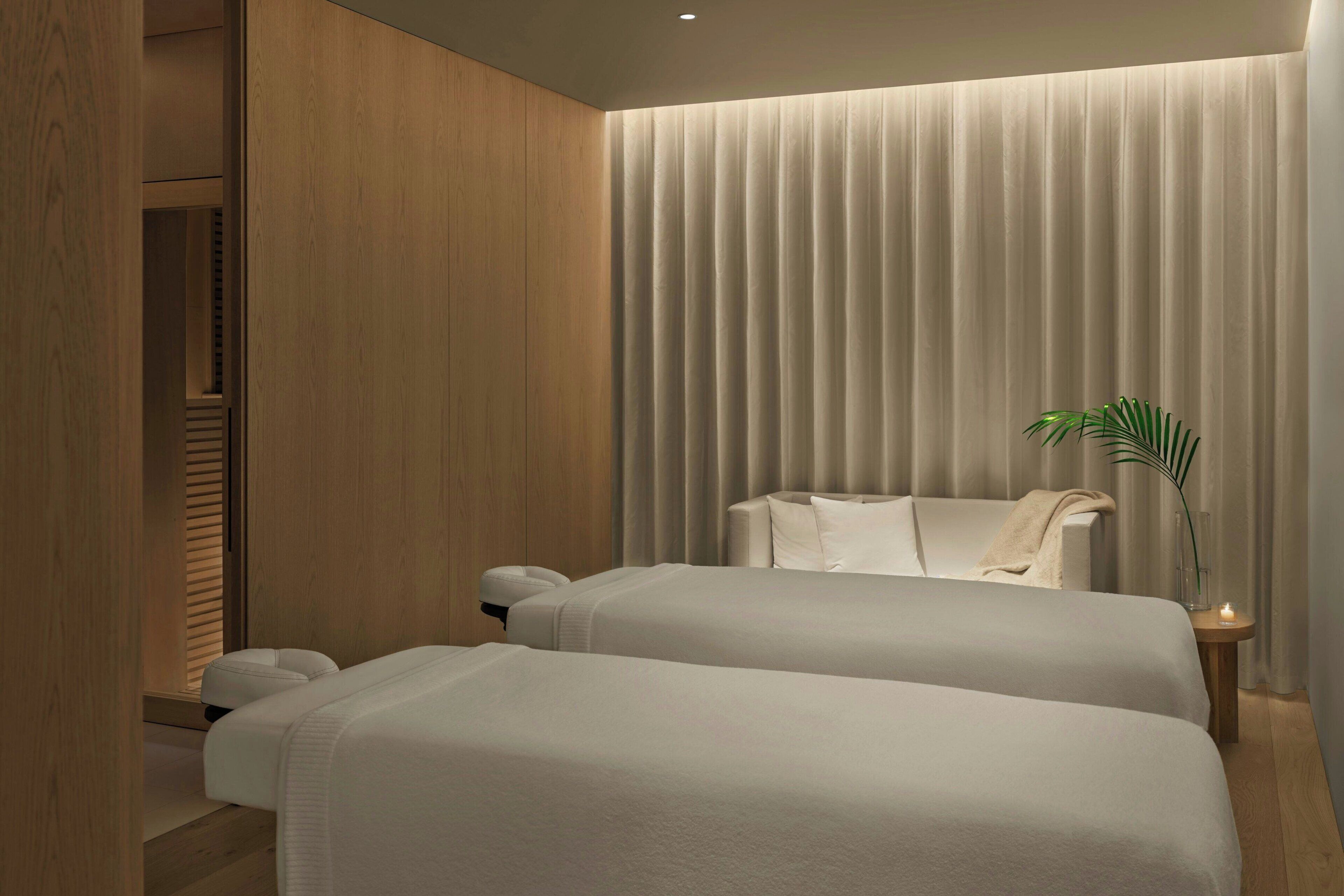 couples treatment room(s), sauna, steam room