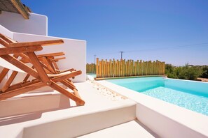 Double Bed Luxury Boutique Suite with Private Plunge Pool