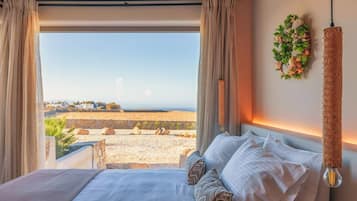 Queen-Size Double Bed Luxury Suite with Private Pool | 迷你吧、客房內保險箱、遮光布/窗簾、隔音