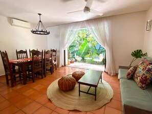 Smart TV - MARBELLA IN THE SPOTLIGHT, near the beach, for an effortlessly warm stay.  (Villa Las Flores)