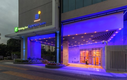 Holiday Inn Express & Suites Bengaluru Old Madras Road by IHG