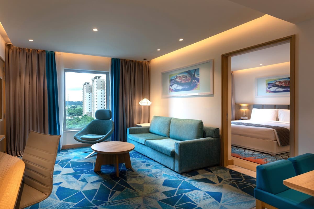 Memory foam beds, minibar, in-room safe, desk