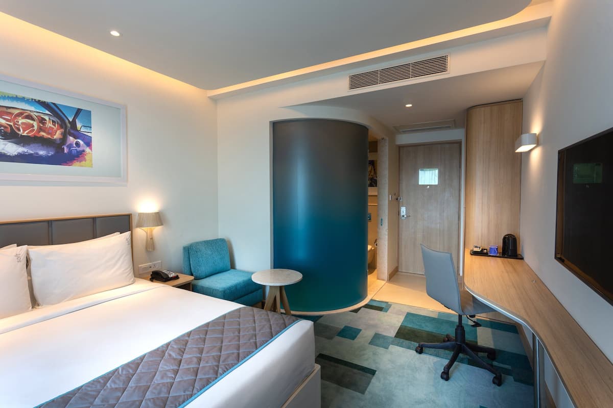 Memory foam beds, minibar, in-room safe, desk