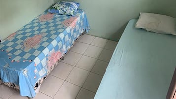 Wi-Fi de cortesia, roupa de cama