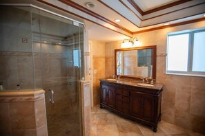 House | Bathroom - Paradise House With Pool, Jacuzzi and Pool Table (Fort Lauderdale)