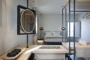 华丽客房 | 高档床上用品、记忆海绵床垫、迷你吧、客房内保险箱