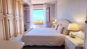 5 chambres, fer et planche à repasser, accès au Wi-Fi (inclus)