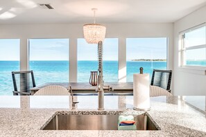 Dining - Windows on the Water "W.O.W"  An ocean front oasis!   (Captiva)