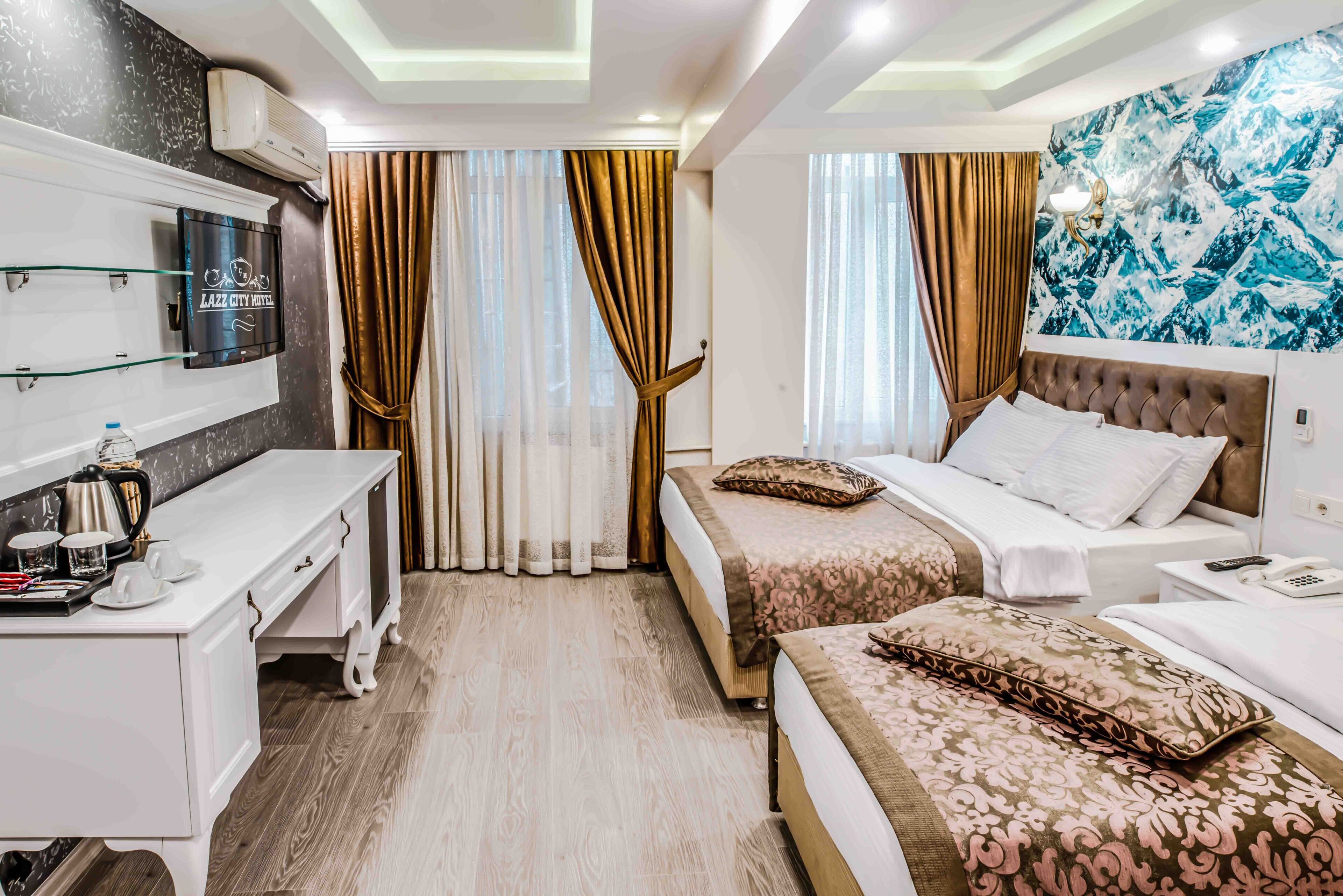 Photo - Lazz City Hotel