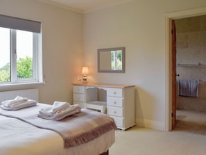 4 chambres, Wi-Fi gratuit, draps fournis