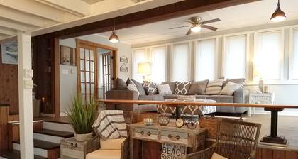 Sawbones: Unique Pet Friendly A Frame Home