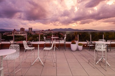 Element阿什维尔市中心