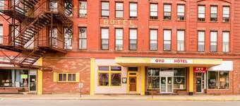OYO Hotel Bradford Main St PA