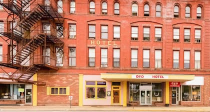 OYO Hotel Bradford Main St PA
