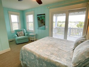 4 bedrooms, travel cot, Internet, bed sheets