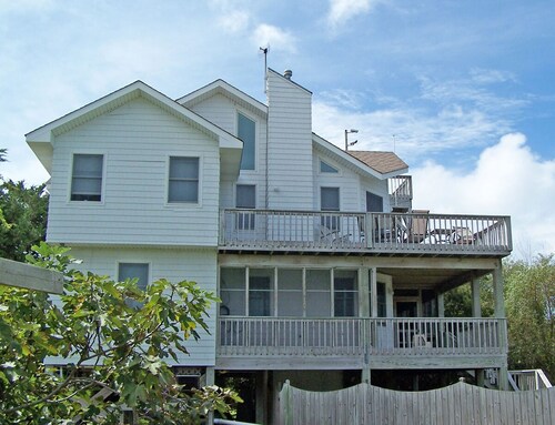Admiral's Retreat:  Amazing  Harbor, Pamlico Sound, Lighthouse views.