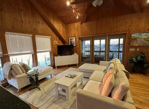 Flat-screen TV - Harborview: Directly on Silver Lake with incredible views. (Ocracoke)