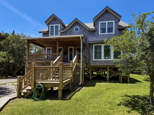 Olivella:  Pet friendly, artistic, eclectic artwork, decks, porches.