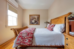 Individually decorated, individually furnished, iron/ironing board - Ashley House (Block Island)