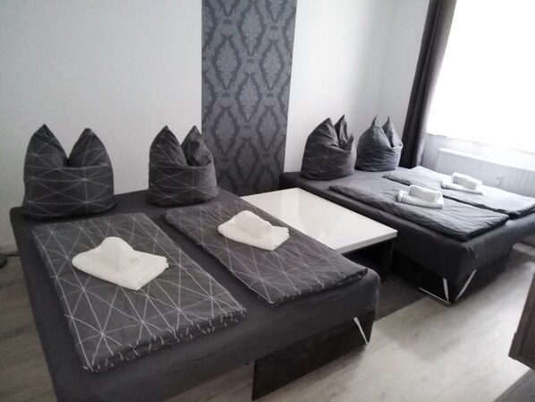 1 Schlafzimmer, Bügeleisen/Bügelbrett, WLAN, Bettwäsche