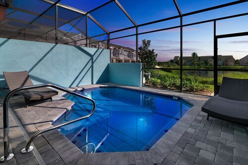 Beautiful TownHouse 10 minutes from Disney