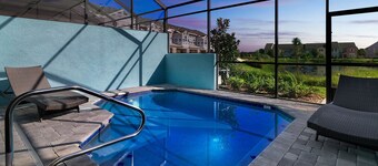 Beautiful TownHouse 10 minutes from Disney