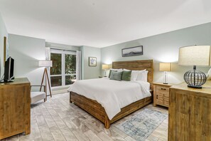 1 bedroom, iron/ironing board, free WiFi, bed sheets - Quiet villa w/ lagoon views, steps away from the pool, tennis & Harbour Town! (Hilton Head Island)