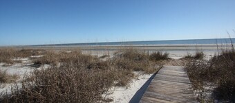 Ground Floor Ocean Front 2 Bedroom Villa, Golf Cart Included 413 Captain John Fripp