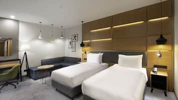 1 bedroom, in-room safe, desk, laptop workspace