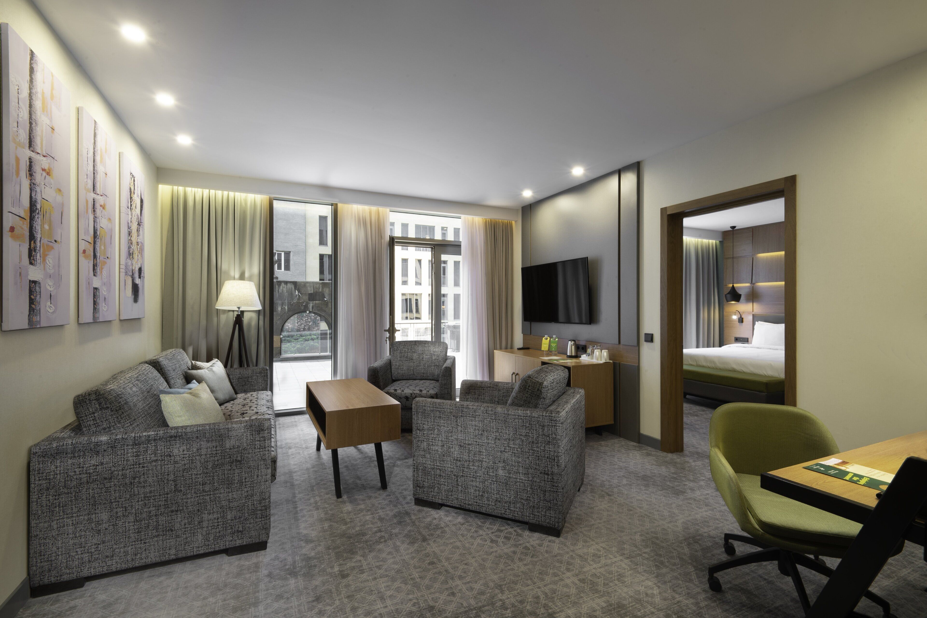 1 bedroom, in-room safe, desk, laptop workspace