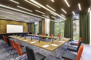 สถานที่จัดงานประชุม