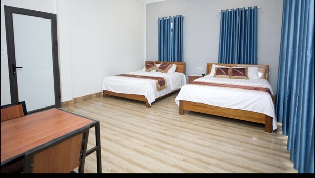 Kamar Comfort | 9 kamar tidur, meja kerja, ruang kerja ramah laptop, dan kedap suara