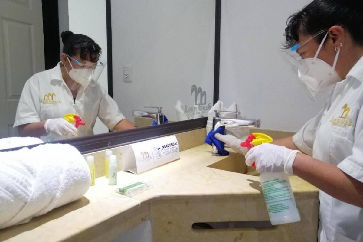 shower, rainfall showerhead, towels, soap