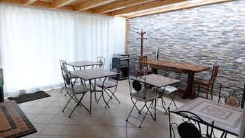 Colazione a buffet inclusa, servita tutte le mattine