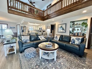 DVD player - Second Row House. 4 bedrooms, 3 baths. Easy access to beach. Located close to pier. (Brunswick)