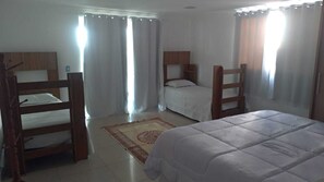Egyptian cotton sheets, premium bedding, pillowtop beds, minibar