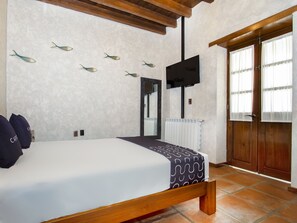 Suite estándar | Escritorio, wifi gratis, ropa de cama