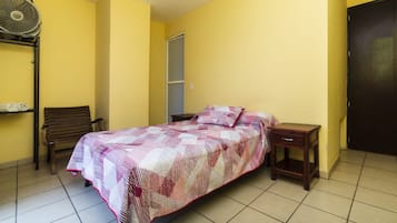 Standard Room | Free WiFi, bed sheets