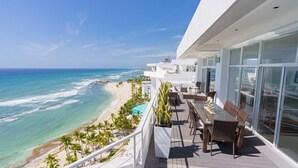 Outdoor dining - Luxury penthouse Porto bello Bellísima  (Santo Domingo)
