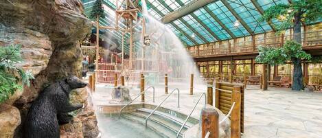 Innenpool, Außenpool